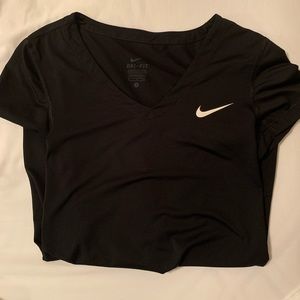 ❤️‍🔥SOLD❤️‍🔥 Nike Pro Short Sleeve